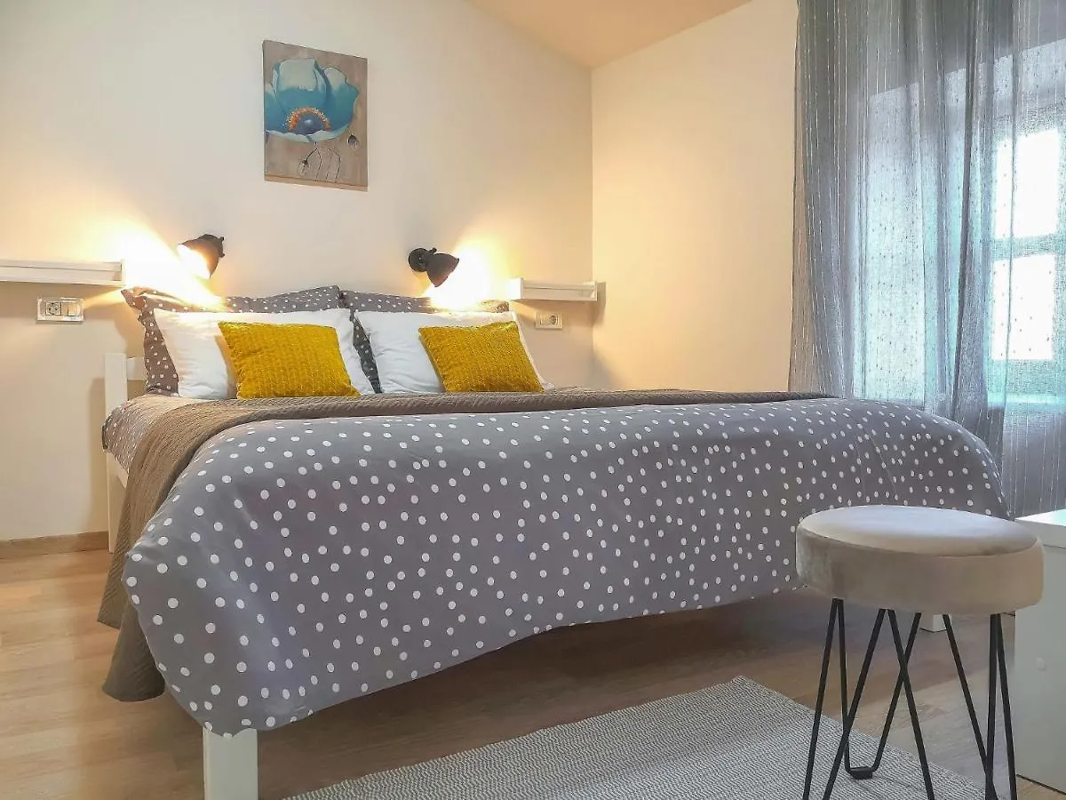 Holiday Home Franko  Hum